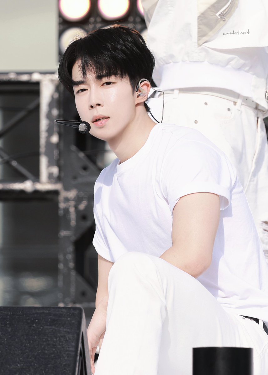 Wonderlanddw0's tweet photo. 240504 서울페스타 
#sf9 #dawon #다원 #이상혁 #상혁 #에스에프나이 https://t.co/rtxeWrvDTS