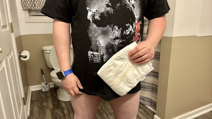 Changing into a clean diaper! #diaperlover #diaperboy #wetdiaper https://t.co/5Bfr4rJA7E<a href="/tag/diaperlover"class="tags">#diaperlover</a><a href="/tag/diaperboy"class="tags">#diaperboy</a><a href="/tag/wetdiaper"class="tags"><span>#wetdiaper</span></a>