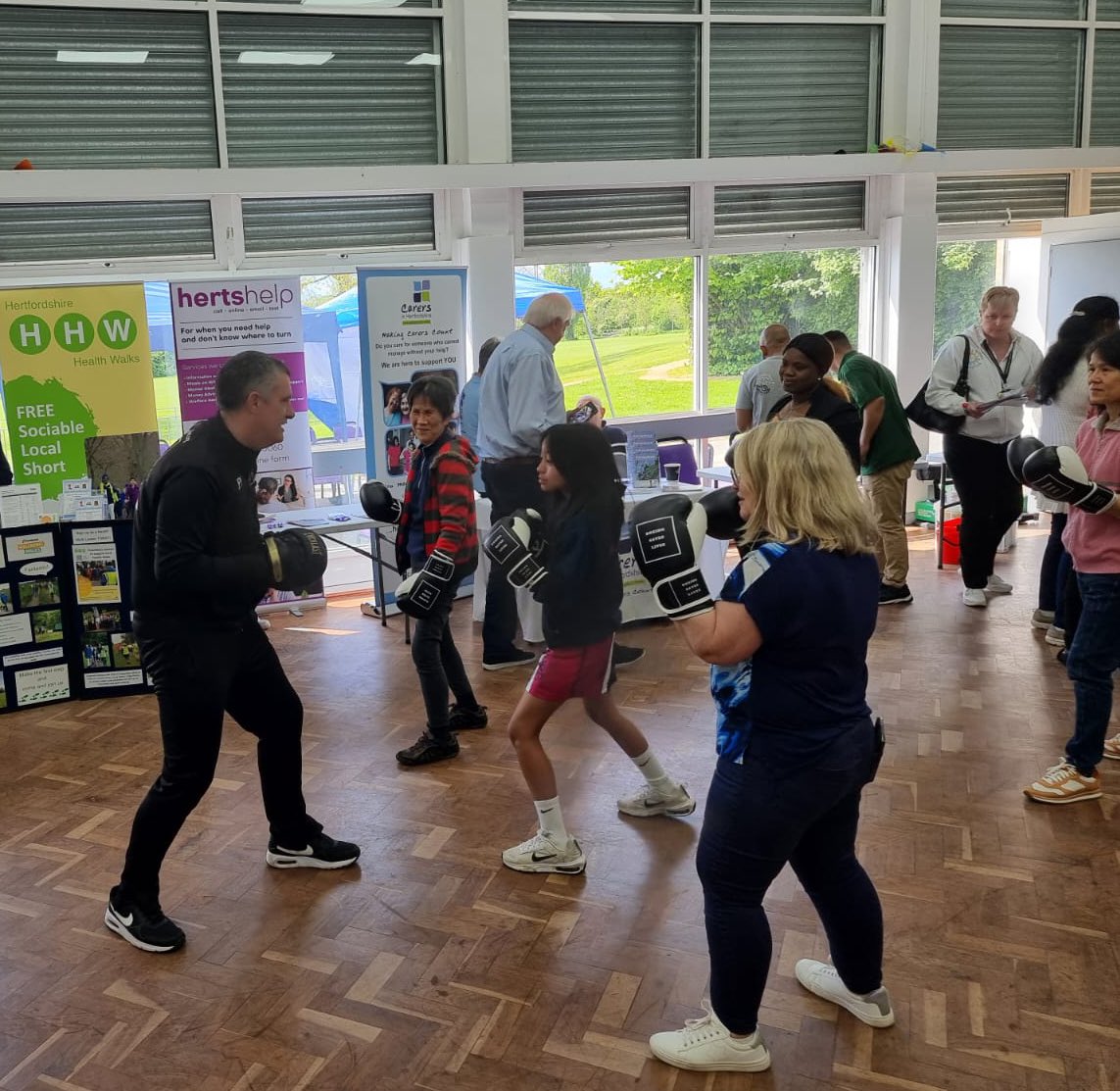 Yes this lady really did punch this hard 🔥 'I've never tried boxing before' That's the beauty of what we do. Rock up in any community with a bag of gloves and pads. Get people moving and trying something new🤝 #StrivingandThriving with #BoxingSavesLives