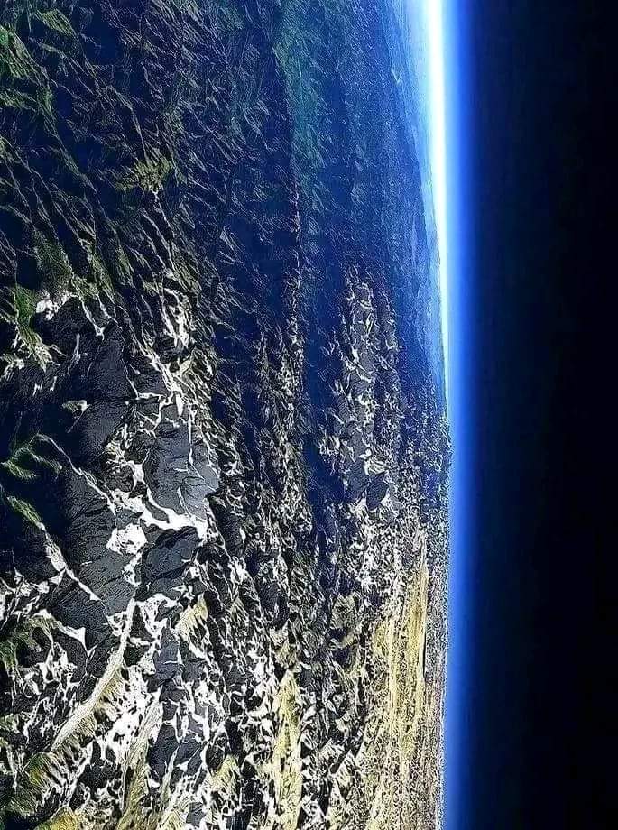ScienceNatureW2's tweet image. Himalayas from space