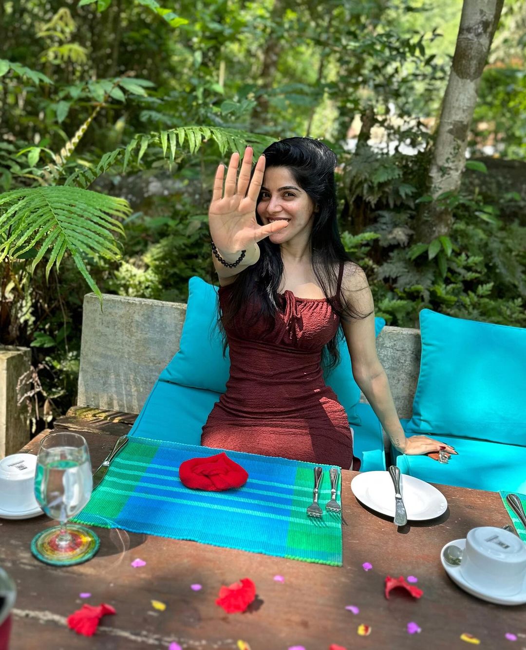 GM4hC-3bgAAPABi?format=jpg&name=large