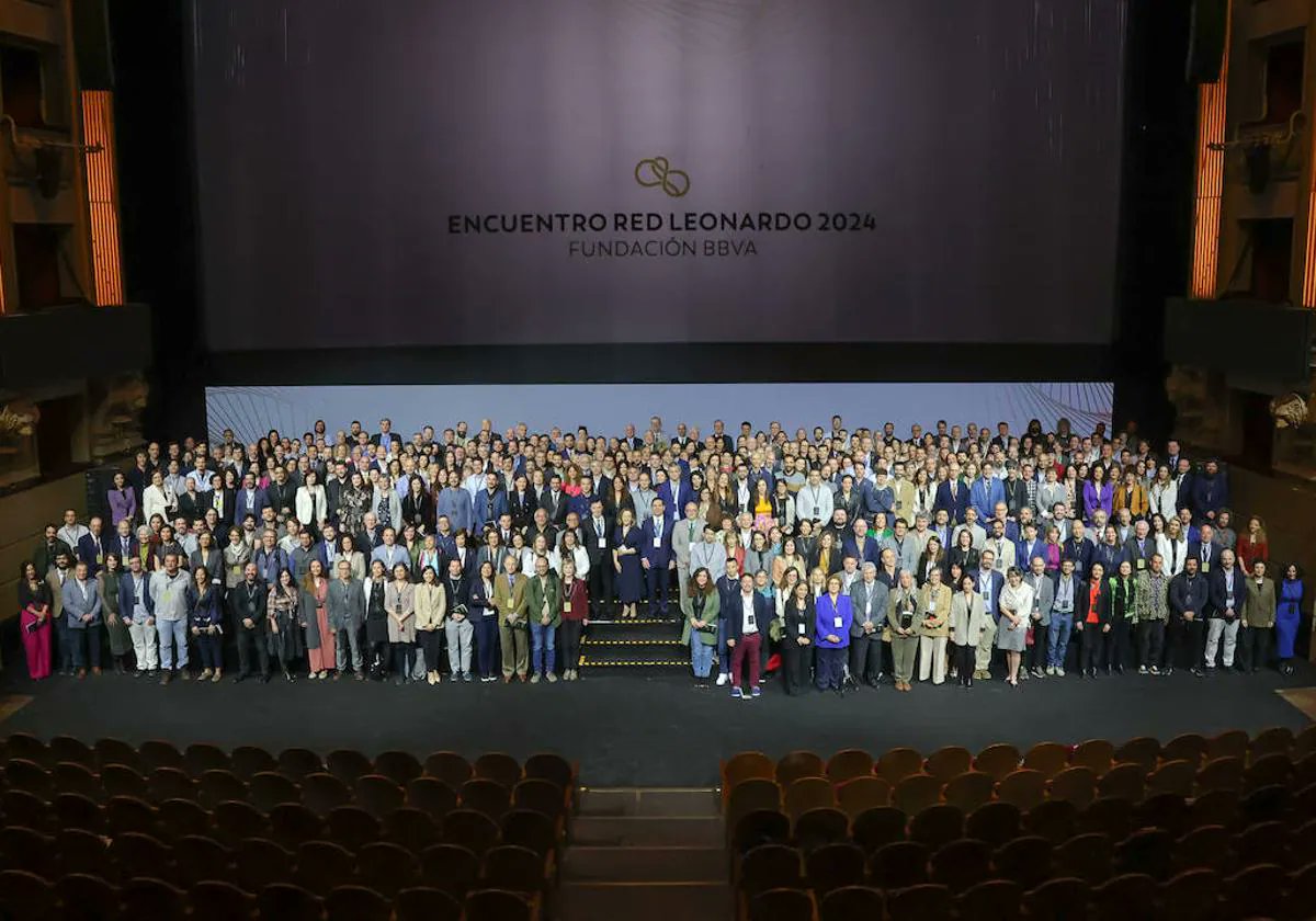 🎓 Se cumplen 10 años de las Becas Leonardo de la @FundacionBBVA y por ello hablamos de la importancia de la financiación en la investigación 🗣️ José Miguel Adam 🗣️ @mcortescanteli 📻 A las 11.30 horas en @ree_rne 🔗 rtve.es/play/radio/rad…