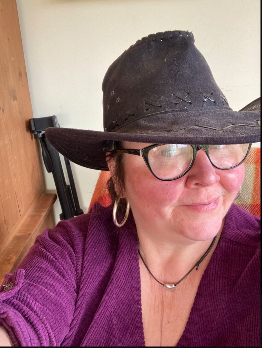 Wearing a cowboy hat for absolutely no reason! But think I might leave it on, throw up some fairy lights, light the fire pit and put on some @DollyParton. Feeling festivally. #Dowhatmakesyouhappy