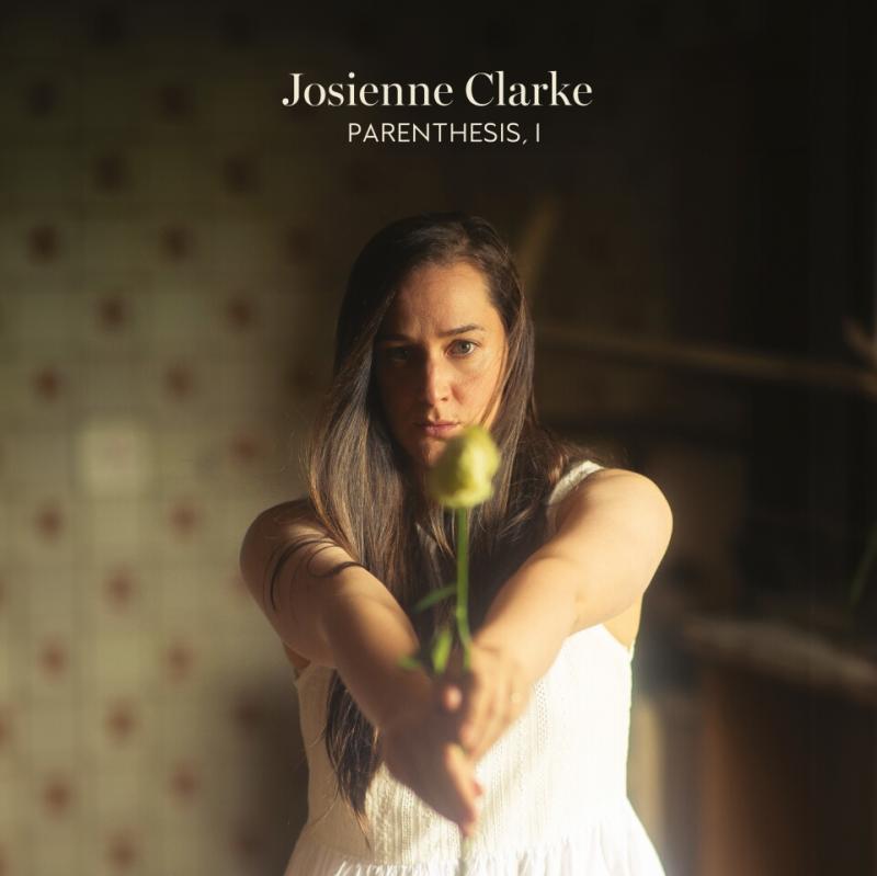 ★★★★ @JosienneClarke - PARENTHESIS, I - Redefining the self, from the most absorbing of British singer-songwriters - review @CummingTim theartsdesk.com/new-music/albu…