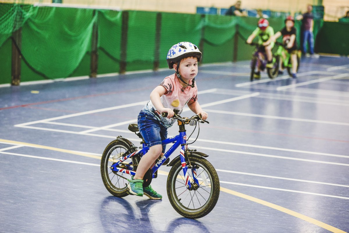 📣 Children's Cycling sessions take place on Sundays at @WalesVelodrome: 🚴 Balance Bikes, 9am 🚴 First Pedals, 10am 🚴 Cycle Skills, 11am 🚴 Learn to Ride 4 - 5 years, 12pm 🚴 Learn to ride 6+, 1pm & 2pm 🔗 buff.ly/48YgaB