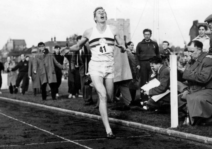 70 years ago today Roger Bannister did the impossible: mortongames.ie/news/it-was-70… @DCU @DCUAthletics @EVENTSinFingal @irishathletics @DubAthletics @sportireland #ContinentalTour