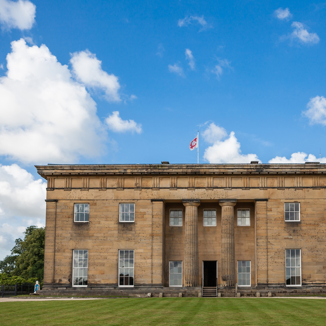 EnglishHeritage's tweet image. Who else is enjoying the bank holiday? 🙋

Time for a #MondayChallenge - how many of these historic sites can you name? 🧐

Let us know which ones you&apos;ve visited! ⬇️