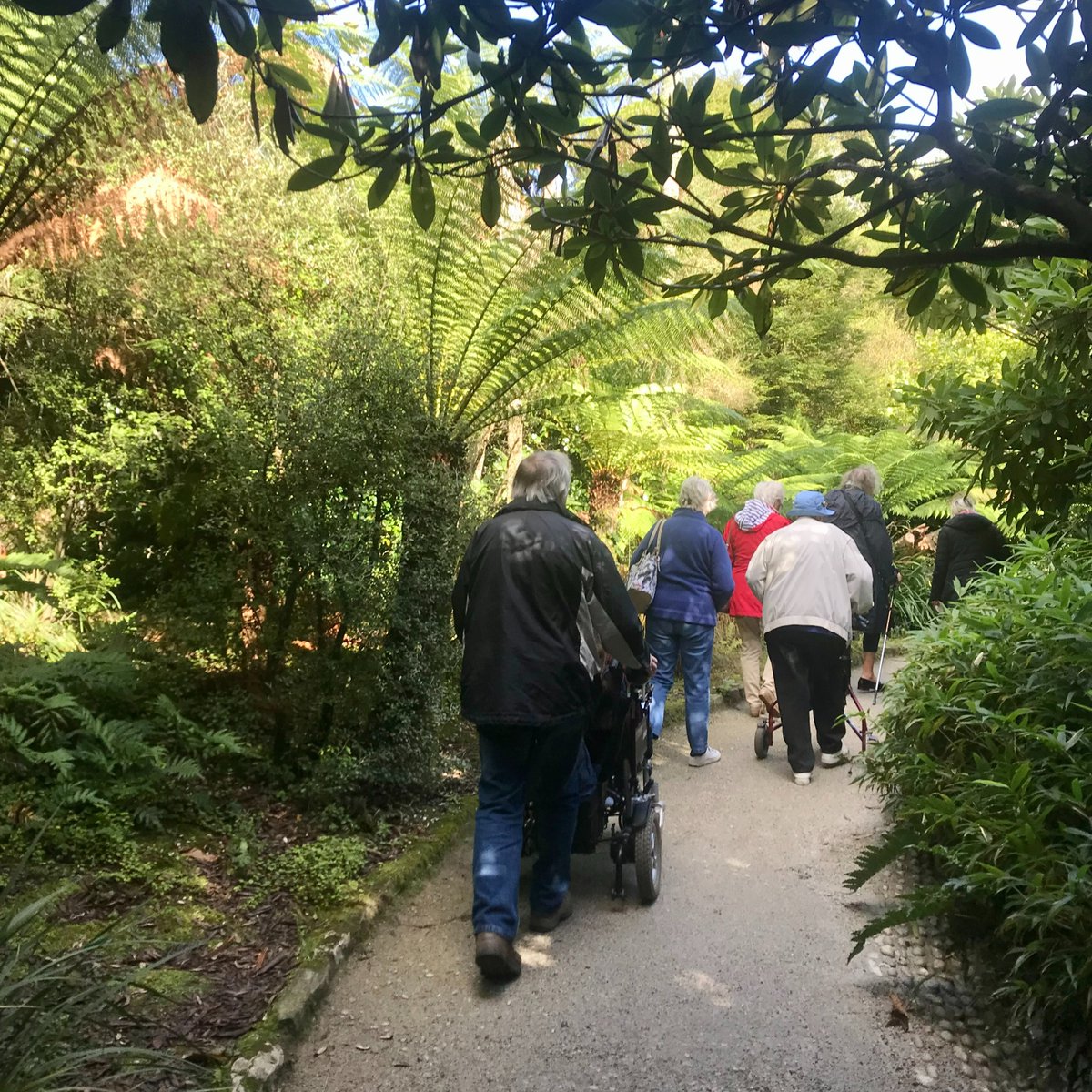 Huge thank you to people of St Austell and @Tesco Stronger Starts campaign!! 😀😀 🎺We have received £1500 to help run our St Austell Happy Wanderers dementia walking group. @groundworkuk #tescostrongerstarts #TescoBlueToken