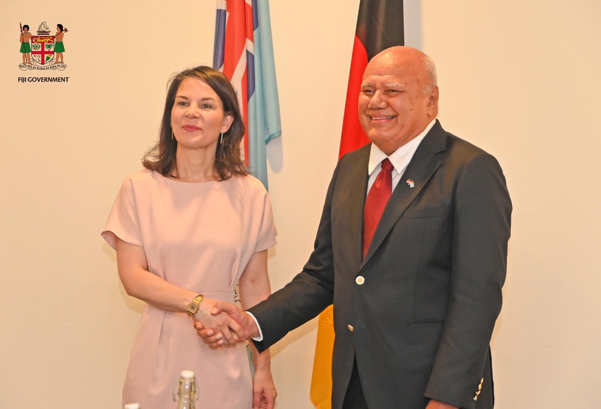 Delighted to have welcomed the German 🇩🇪 Foreign Affairs Minister, @ABaerbock to Fiji on behalf of the Fiji Government and people. The opening of the German Embassy here & this first-ever visit is a testament of the developing relations between Germany & both Fiji and the region.