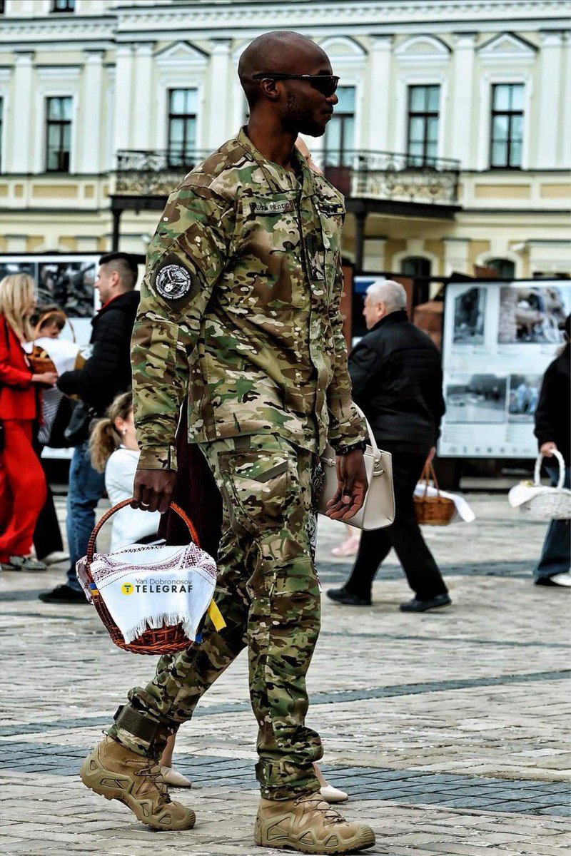 A foreign legion soldier in Kyiv on Easter!