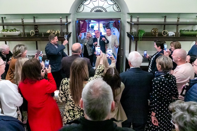 Leading Yorkshire Hotel group, Cedar Court celebrated opening the doors of its brand-new restaurant, Amber’s, at its flagship Harrogate hotel, with 130 members of the community and local businesses. #hdcc #harrogate #business loom.ly/qXA49Pk