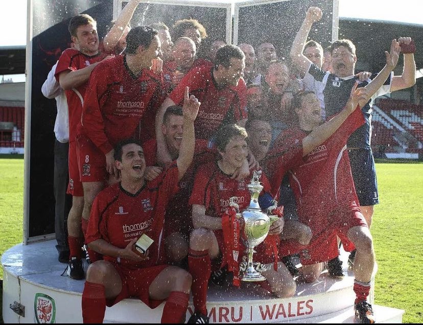 Eleven years ago today, we lifted the Welsh Cup for the first time in our history. Happy 🏆 anniversary Town fans!