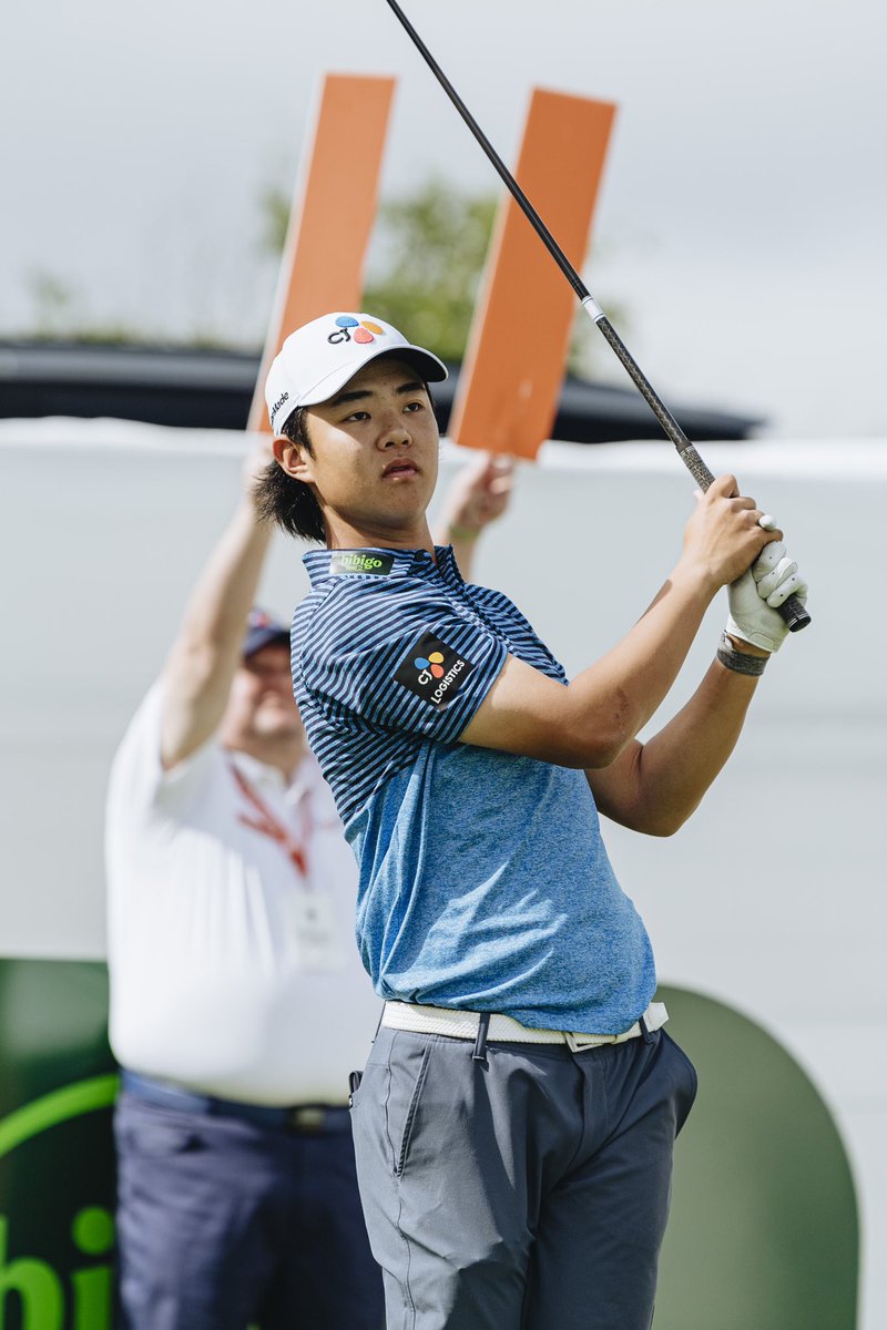 Just Kris Kim doing Kris Kim things 🔥 What a week for the 16-year-old who make the cut in his very first @PGATOUR event and went on to finish -6 at the @cjbyronnelson 👏 #RespectInGolf #TogetherInGolf