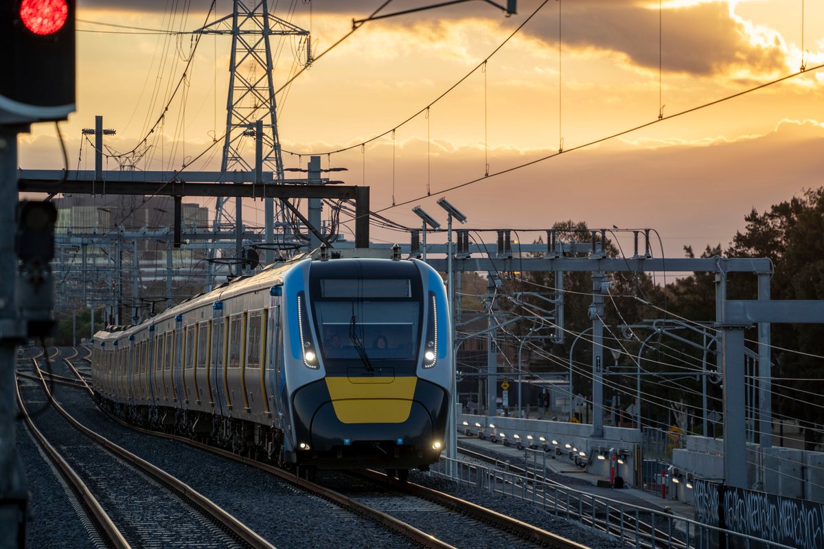 Right on the point of sunset, a HCMT glides past the entrance to the Metro Tunnel at South Kensington, on its way home from a day testing on the Sunbury line It won't be long until this track is gathering dust