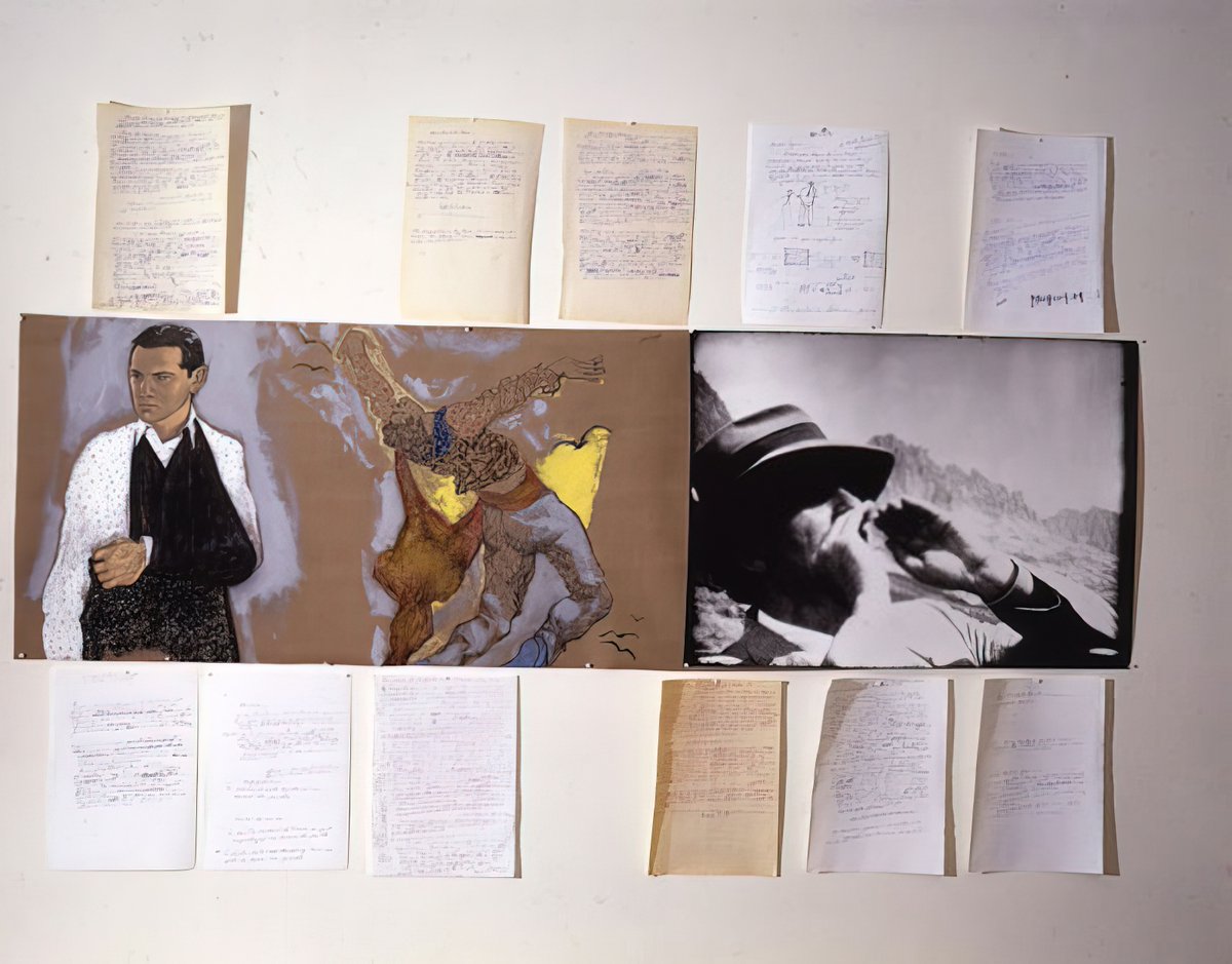 📅 Avui celebrem l'aniversari de Jean Le Gac (1936) 🏛️ A la Fundació Stämpfli hi tenim aquest collage seu: 🖼️ 'La Frise de L. Muséum, fragment 13' (1990), tècnica mixta sobre tela, foto i 11 manuscrits