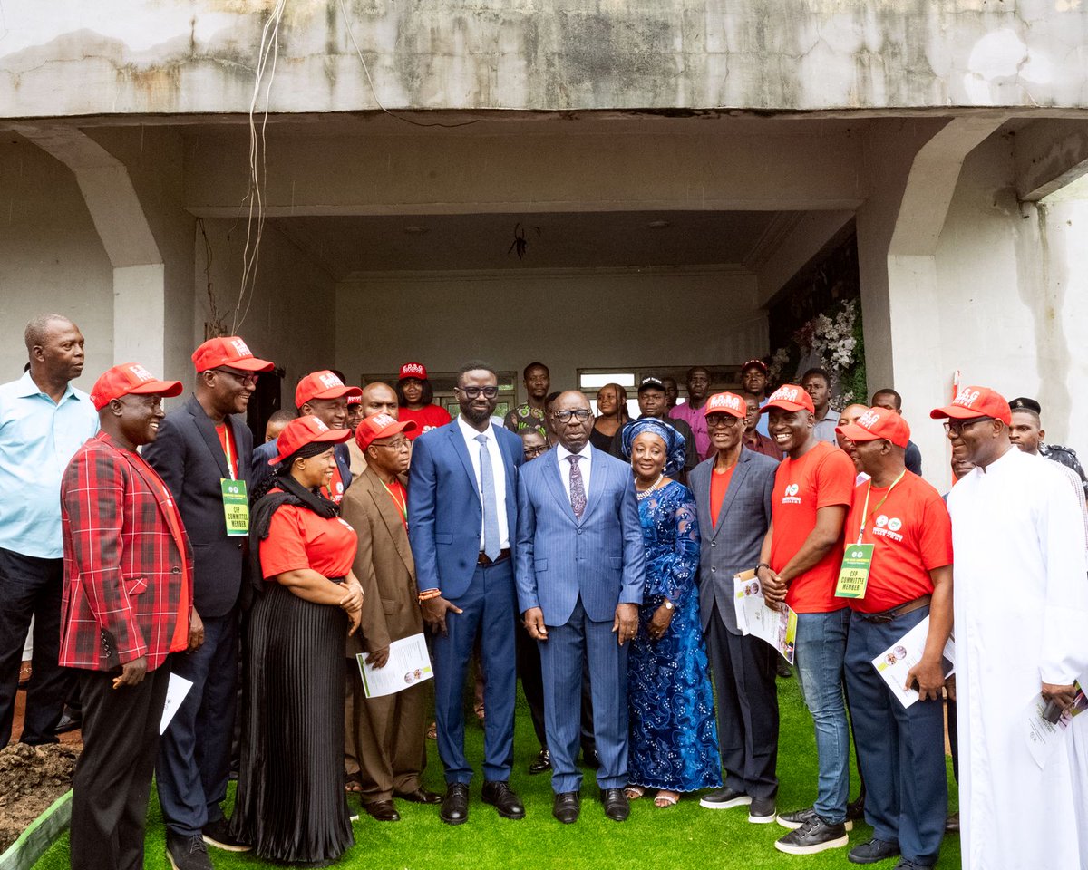 In collaboration with the Christian Association of Nigeria (CAN), I have flagged off the Edo State Food Support Programme, designed to feed the poorest of the poor in the state, with a similar initiative for the Muslim community slated to be launched in the coming months.