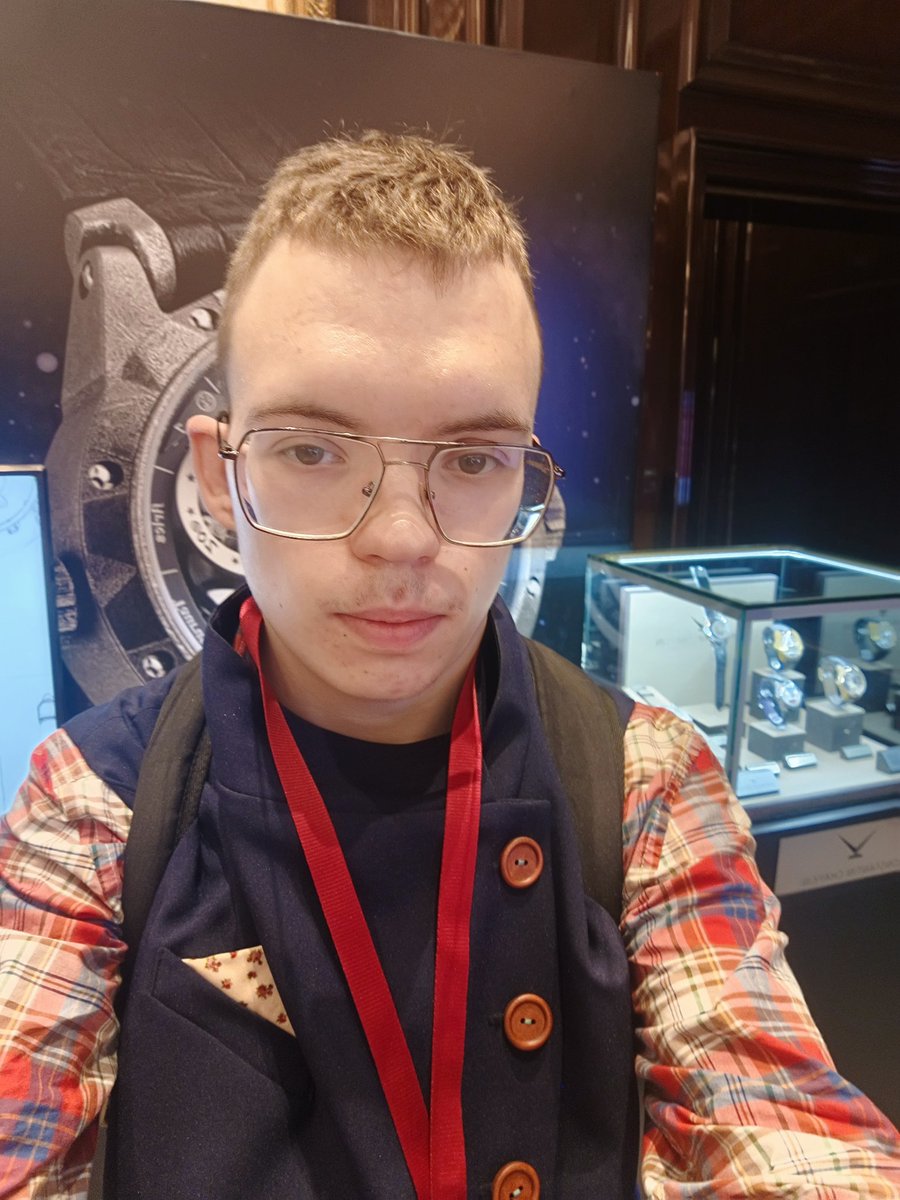 Post you last selfie! This is mine!