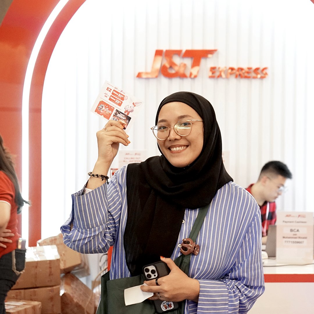 3-5 Mei 2024 - J&T Express hadir sebagai official logistic partner XBeauty by Female Daily Network yang diadakan di Trans Convention Centre, Bandung. Aktivasi booth J&T Express juga menambah kemeriahan acara, para pengunjung yang datang dan mengirimkan paket di booth J&T…