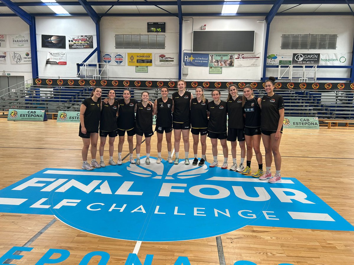 Fin a la 23/24 🥹🤪
Hay temporadas en las que se ganan muchas más cosas que partidos. Y eso que también los hemos ganado!! 
#LFChallenge 

GRÀCIES 💛🧡

I gràcies a l'afició que ens ha donat suport tot l'any! 

📸
<a href="/mgestudi/">mgestudi</a> <a href="/cpantojar17/">Clara PR</a> 
(No sé si m'oblido algú🙏🏻)