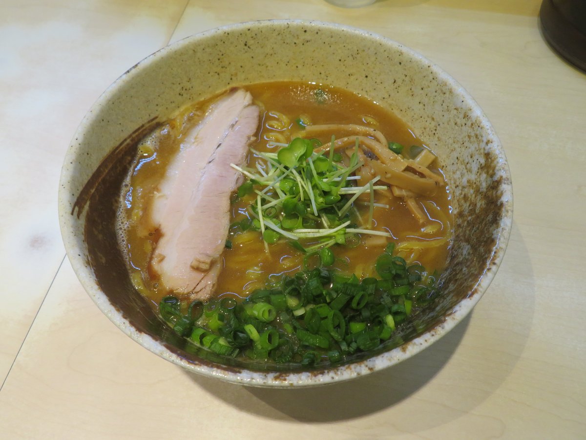 ・麺や けせらせら
・醤油らぁめん
幅広い世代に人気のあるお店✨✨