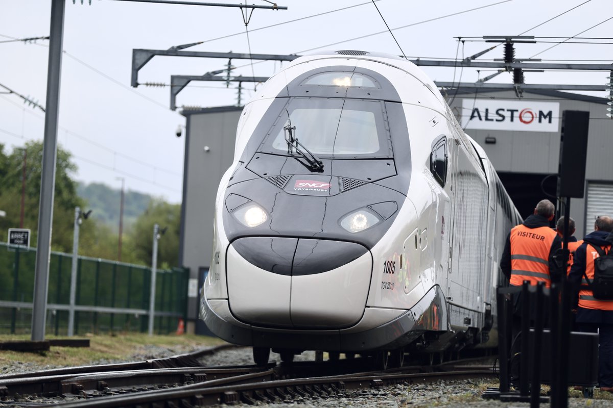 Have you heard about our Avelia Horizon, the only double-deck #highspeed train in the world? This unique train configuration offers the highest passenger capacity in the industry, while providing a high level of comfort. Read more ow.ly/o89h50Rx4MX