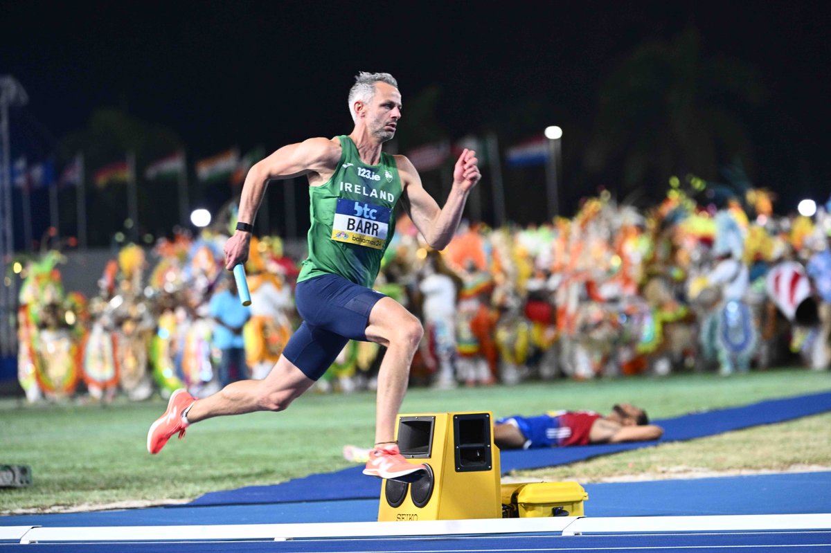 An incredible night for Irish Athletics winning bronze with a new national record of 3:11.53 in the Mixed 4x400m at the World Athletics Relays 🤩

NR Splits ⬇️

⏱️ Greene - 46.92
⏱️ Adeleke - 48.45 
⏱️ Barr - 46.04
⏱️ Mawdsley - 50.12

#IrishAthletics