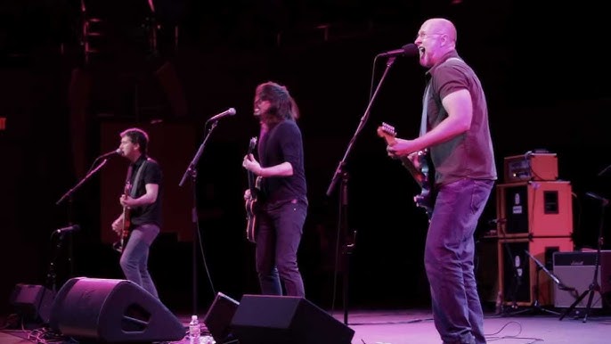 LONDONPEAKY UPDATE 4 of 8 VIDEO OF THE WEEK londonpeaky.com/category/video… Bob Mould & Dave Grohl #DaveGrohl #BobMould
