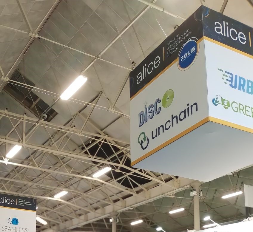 UNCHAIN Project (@unchainproject) on Twitter photo The #UNCHAIN team had an amazing time at #TRA2024 💚
Take a look at our recap of the event here unchainproject.eu/emt-madrid-pre….
Thank you for the <a href="/EMTmadrid/">EMT Madrid</a> team for representing us at a Special Session as well. Special shout out to the #ALICE team for taking good care of our stand 🙏🏽 The #UNCHAIN team had an amazing time at #TRA2024 💚
Take a look at our recap of the event here unchainproject.eu/emt-madrid-pre….
Thank you for the <a href="/EMTmadrid/">EMT Madrid</a> team for representing us at a Special Session as well. Special shout out to the #ALICE team for taking good care of our stand 🙏🏽