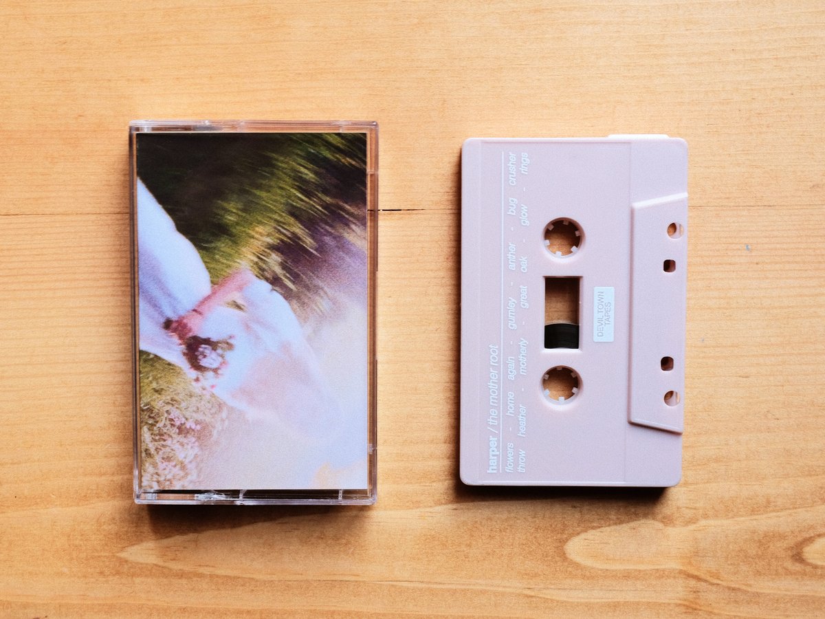stock update! 🚨 the orange variant of 'the mother root' is now completely sold out (thank you!), we now only have 4⃣ of the pink variant cassettes left on our bandcamp 🤯 deviltowntapes.bandcamp.com/album/the-moth…