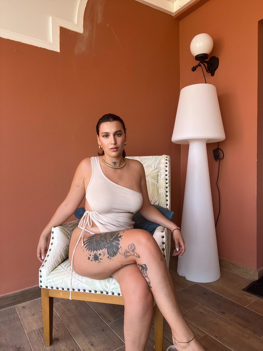 vitaminabi's tweet image. Rt if you want a date with me