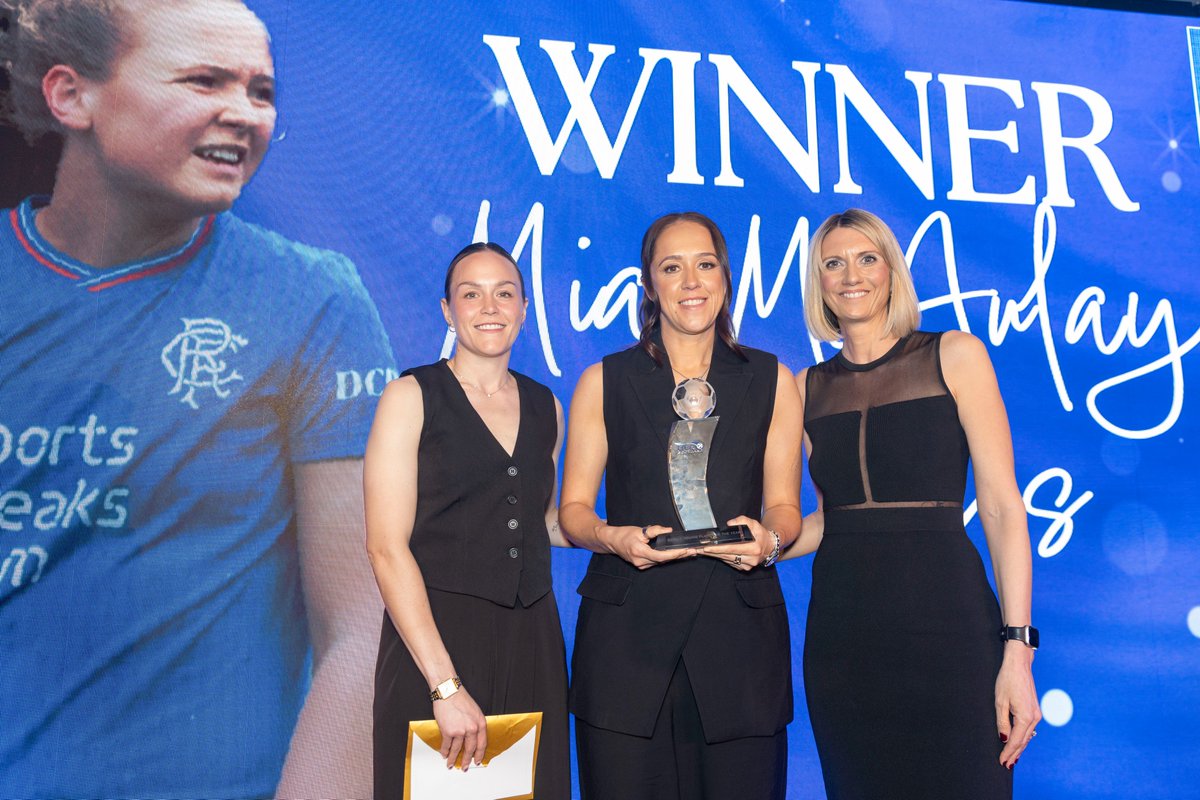 🏅 Jo Potter - SWPL 1 Manager of the Year winner 🏅 Rachel Rowe - SWPL 1 Player of the Year 🏅 Mia McAulay - SWPL 1 Young Player of the Year winner 💙 Three awards for the team at the @PFAScotland awards last night.