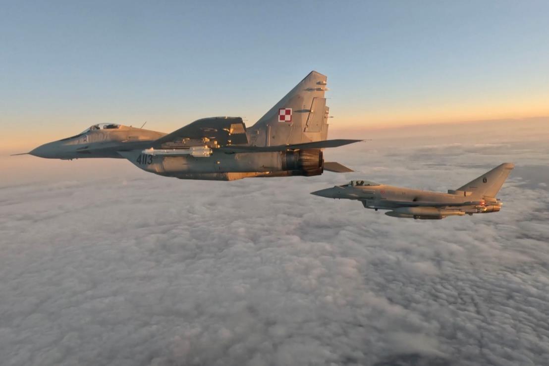 One for all, all for one ✈️
🇮🇹 Eurofighters are keeping Polish airspace safe alongside #Allies under #NATO enhanced Air Policing in 🇵🇱 showing cohesion & commitment to collective security in the region

📸 @ItalianAirForce
#WeAreNATO
#StrongerTogether
🔗 tinyurl.com/yc4j43kk