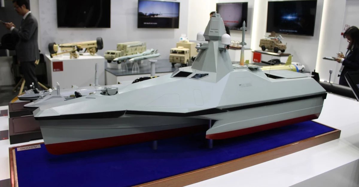 China 🇨🇳 Unveils New USV: 'Thunder of Seas' (A2000 Thunderer USV ) #ChineseUsv armyrecognition.com/news/navy-news…