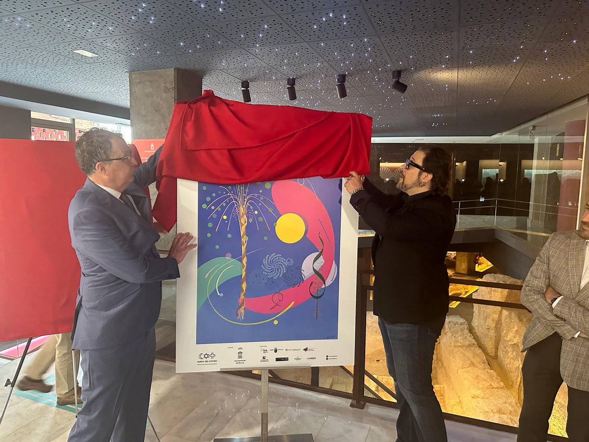 En 'Murcia Tres Culturas' se dará cita el arte en todas sus variantes: la música, el teatro, la danza, la literatura, la historia, la gastronomía, el pensamiento, la fotografía, la pintura, el cine y la filosofía.

Murcia será lugar de convivencia, unión y cohesión.