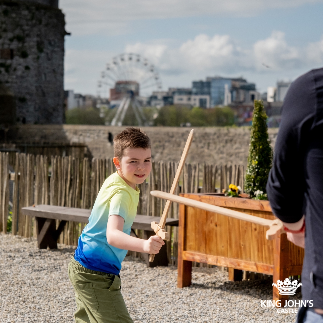 Discover King John's Castle, where the whole family can enjoy a journey through medieval history! From exciting medieval games to unraveling the secrets hidden within our ancient walls, there's something for everyone to enjoy.

Open from 9:30am to 6pm, 7 days a week⚔️