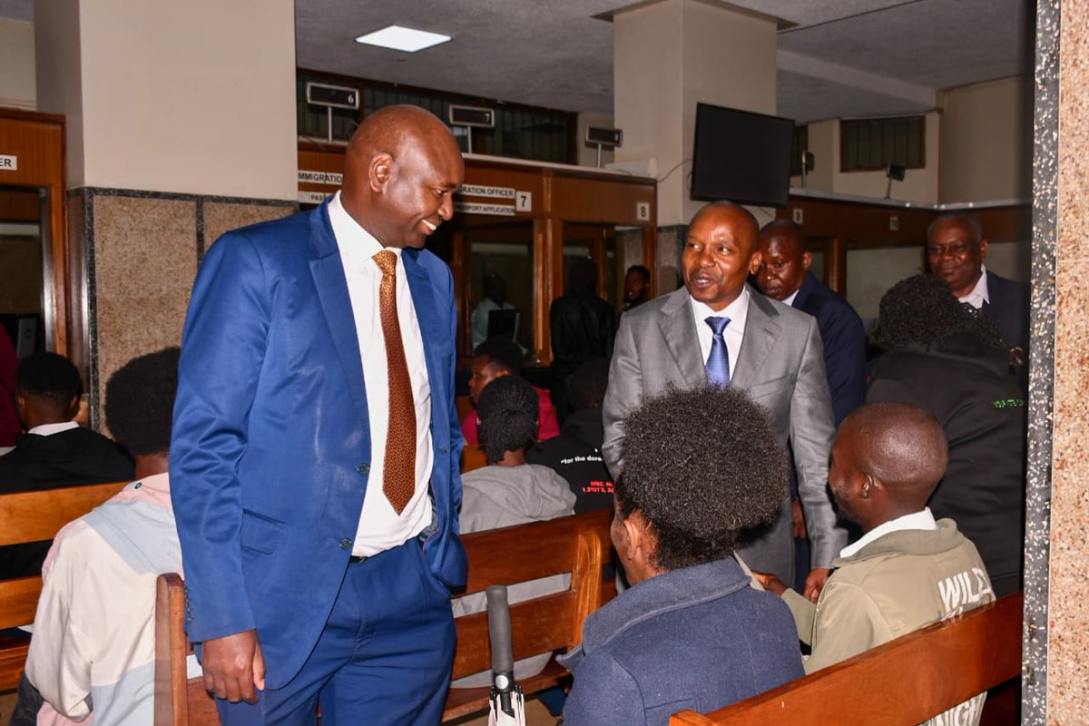 With CS Kindiki,had an interactive tour at Nyayo House, visiting service delivery points related to the application, production & collection of passports.Pleased by the feedback from applicants, indicating an improved service delivery experience and enhanced customer relations