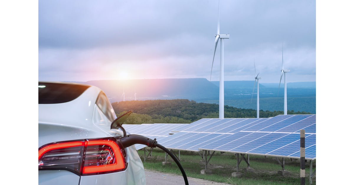 Solar EV Charging to Bypass the Grid: A US$2.5 Billion Market by 2034: Electrification of cars, buses, and trucks drastically reduces CO2 emissions at the point of use compared to a diesel or petrol alternative. The adoption of EVs across all sectors,… idtx.com/BFEI?utm_sourc…