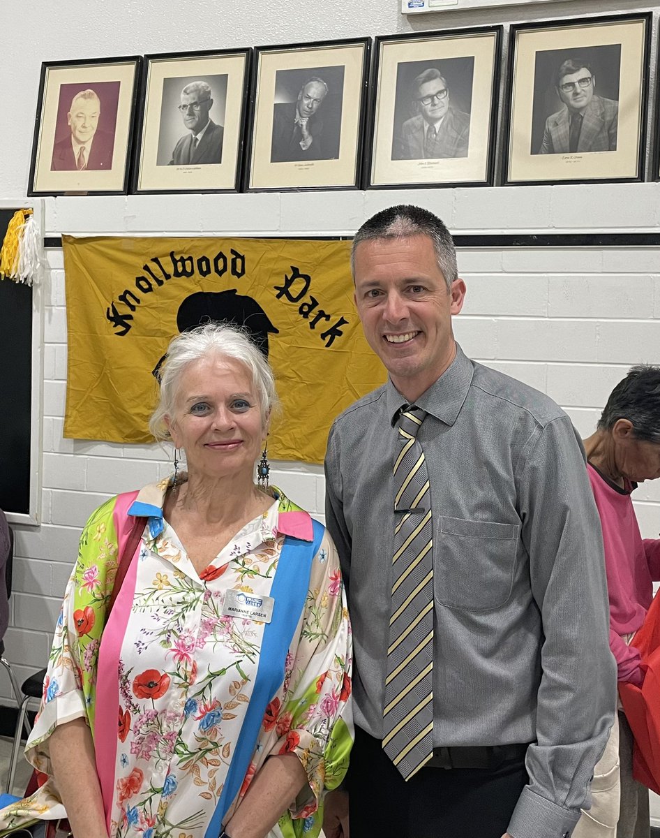 Really enjoyed attending the @KnollwoodPark1 75th anniversary reunion and meeting former Knollwood students. Congratulations @MsKToy and @rchisholm22 for all your work in organizing the day.