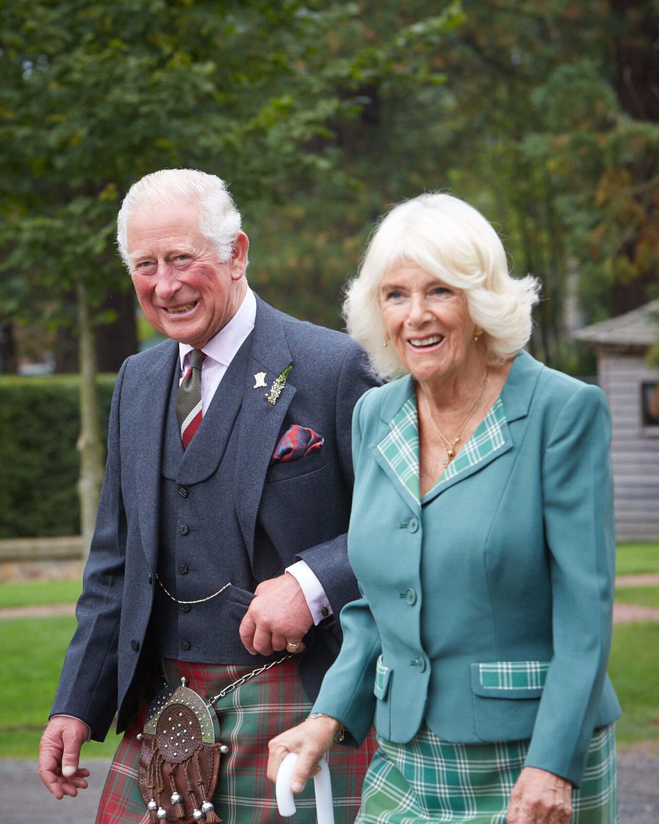 Today marks one year since the Coronation of Their Majesties King Charles III and Queen Camilla. As our Royal Founding President, His Majesty kindly extended invitations to a number of our students and alumni who attended the historic service at Westminster Abbey.