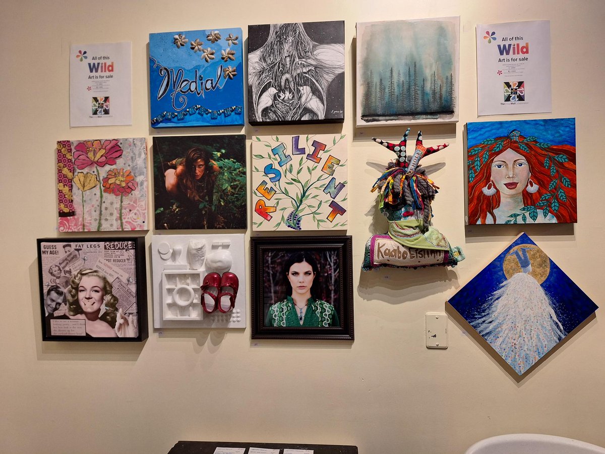 We had such a blast at Silence on Friday, closing up the 'On Being Womxn: Reclaiming Our Wild' exhibit! Thanks so much to the organizers for their support and for the inspiring conversations on womxn's art.
#womxn #womxnsart #guelphartist