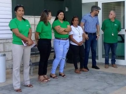 Cada  lunes en la mañana, es impostergable el matutino, una actividad que  permite el intercambio y la actualización de los trabajadores, tanto en  temas internos del OSDE, como de las Empresas del Sistema, contamos  con la presencia de Carlos A Cruz Pagán, miembro del Sindicato.
