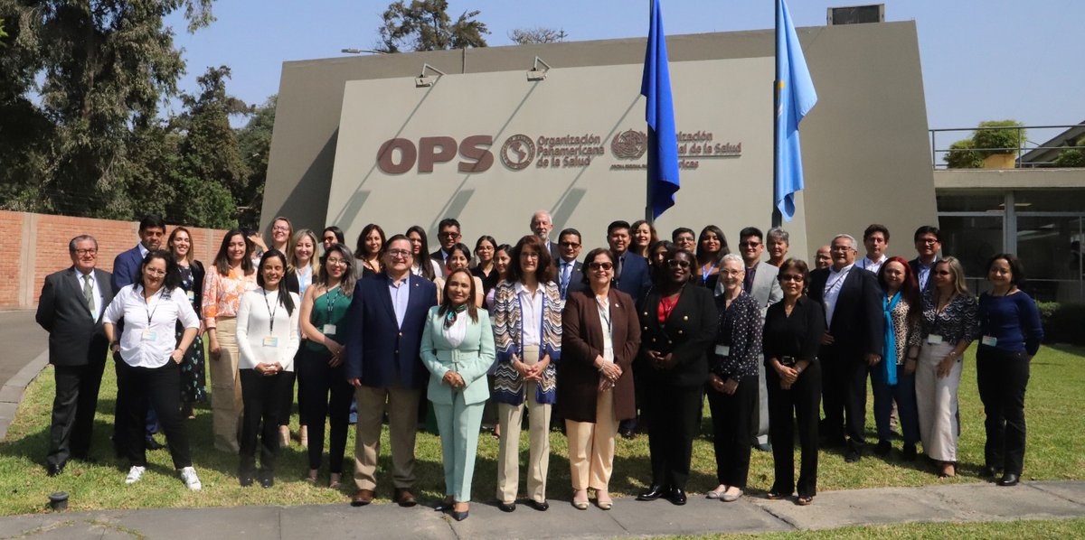 In April, representatives from Peru, Colombia, Ecuador, Venezuela, Bolivia and Chile came together to strengthen their capacities to understand and reduce health disparities and tackle #SDG3, with the support of @pahowho, @orasconhu and #Data4Health