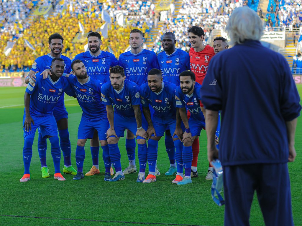 📊 | نتائج #الهلال أمام الأندية الصاعدة بجميع البطولات هذا الموسم : 

• الأخدود 3 - 0
• الأخدود 3 - 0 
• الرياض 6 - 1 
• الرياض 3 - 1 
• الحزم 9 - 0
• الحزم 3 - 0 
• الأهلي 3 - 1
• (اليوم) الأهلي …………… ؟! ⏳

#الهلال_الاهلي | #دوري_روشن_السعودي