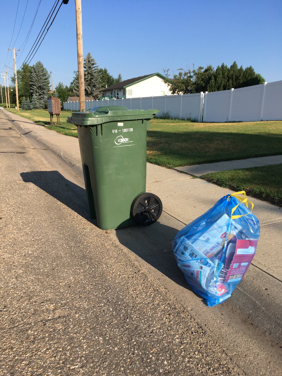 BAGGED ITEMS for RECYCLING will be picked up AND GREEN CARTS with COMPOST emptied this week on May 8, 9 & 10– depending on your Zone. For more information, please visit ow.ly/LUC650HBNuG #TownofPonoka