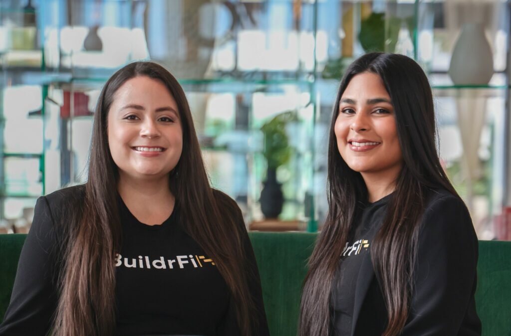 Our superstars are on the news! 🚀 🚀 'Isabel Rodriguez and Stephanie Del Valle officially launched BuildrFi in August of last year during the @VentureMiami Built in Miami program, going from idea to MVP to business incorporation in just three months. Now, the six-person