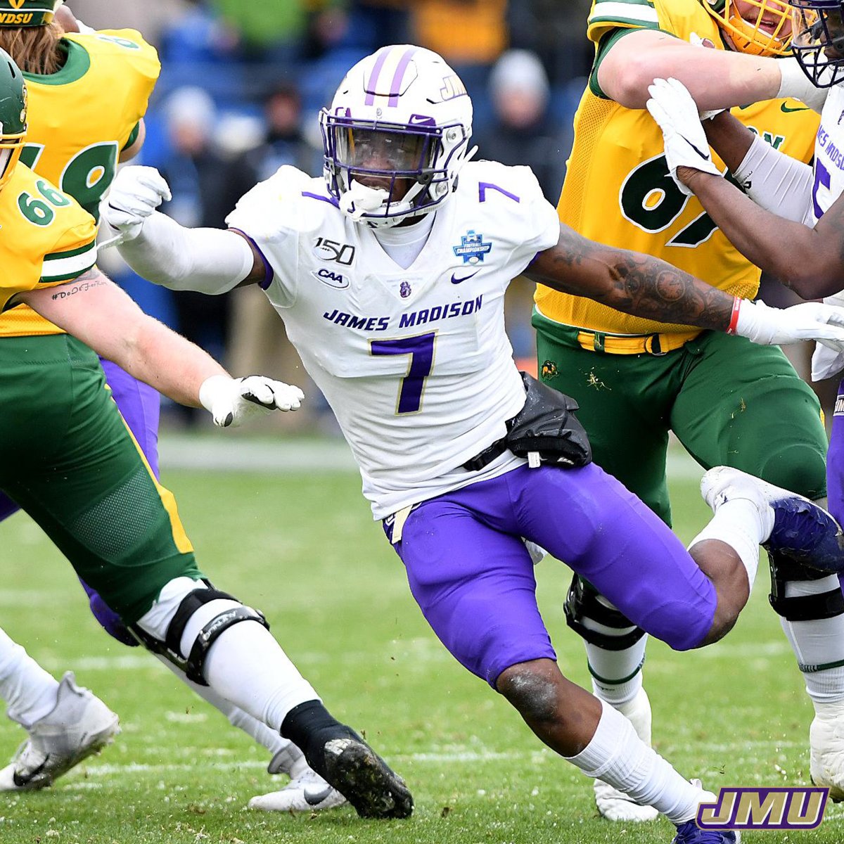 Sam Clark was the 9th selection in last week's @CFL Global Draft to Montreal, and John Daka is also headed north of the border, as he was picked up by Toronto ahead of the 2024 season. 📰 bit.ly/3JQRy2E #GoDukes