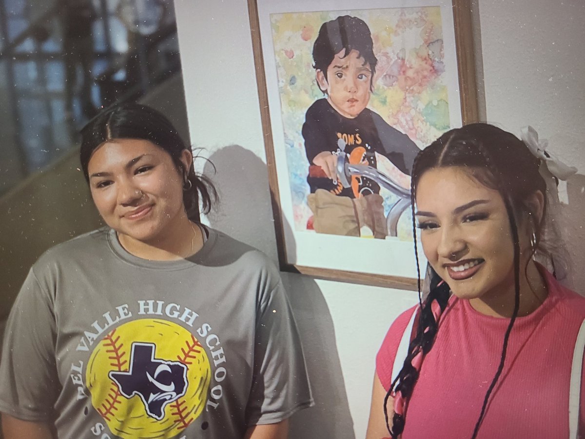 Congratulations, Itzel, for your beautiful artwork! Itzel's artwork was selected by Veronica Escobar and has her artwork exhibited in the El Paso Museum of Art. The exhibition will be up until August 3. This is amazing, and we are so proud of you! @itzeldelgado_43 @DVHSYISD