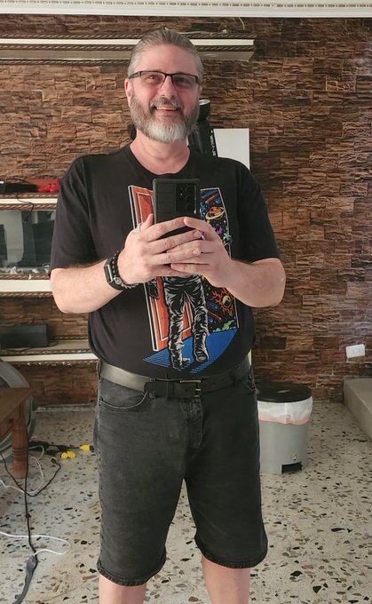 For the first time in a decade, I can see my belt buckle with my shirt tucked in. At this rate ill be