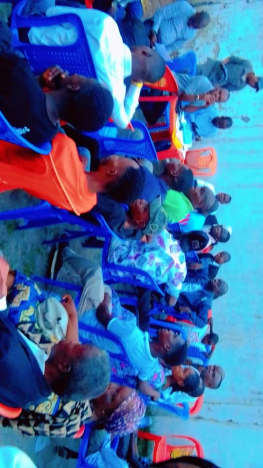 Hier c'était la clôture  des adhésions pour les membres de la société Coopérative Mixite Suku du Monde Entier de Kinshasa.
Merci pour votre présence, malgré absent physiquement  présent a l'esprit, maintenant nous allons passer à l'étape suivante....