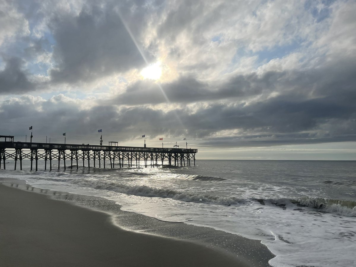 LumenLiterature's tweet photo. “We can’t become what we need to be by remaining what we are,” by Oprah Winfrey. Each sunrise is different, as such, each day we too should be different. Better, wiser, and more loving than we were yesterday. https://t.co/sLNFrSp8Uf